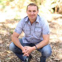 Mathew Hamilton Photo 23
