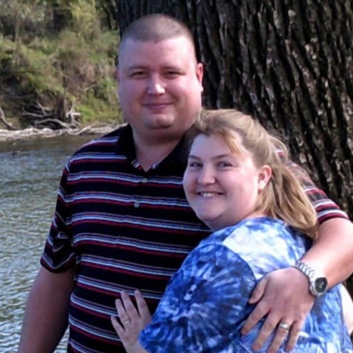 Angie Peterson Photo 24