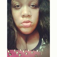 Kelli Simmons Photo 35