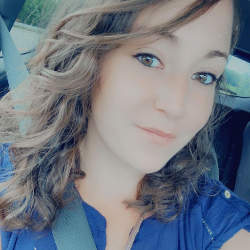 April Ramsey Photo 14
