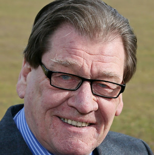 Ian Cullen Photo 20