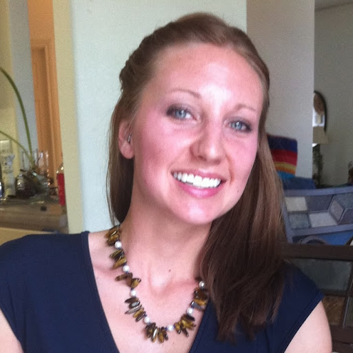 Emily Gibson Photo 15
