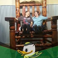 Sara Clemens Photo 11