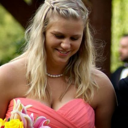 Stephanie Holder Photo 14