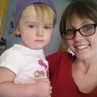 Caitlin Stack Photo 4