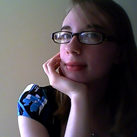 Laura Potter Photo 28