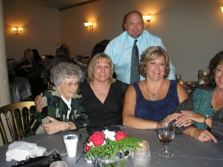 Bonnie Brown Photo 29