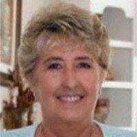 Mary Stoops Photo 13
