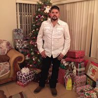 Jose Ulloa Photo 24
