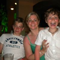 Julie Bosworth Photo 14