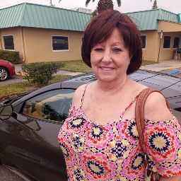 Terri Bush Photo 22