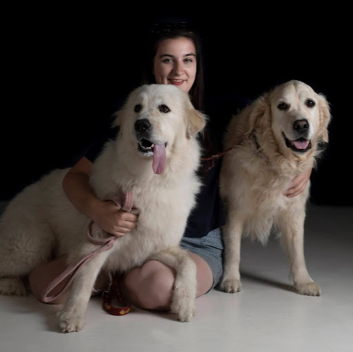 Victoria Edwards Photo 34