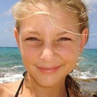 Cassandra Schultz Photo 9