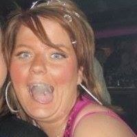 Lesley Hanley Photo 2
