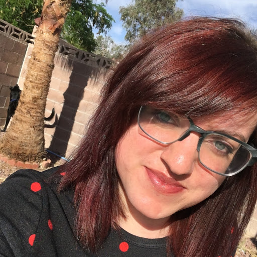 Kelli Howard Photo 8