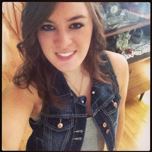 Kristin Kruse Photo 15