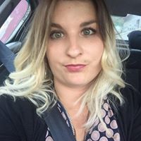 Stephanie Wisniewski Photo 23