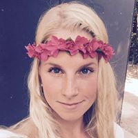 Stephanie Hermann Photo 11