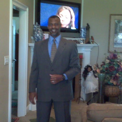 Larry Vaughn Photo 33