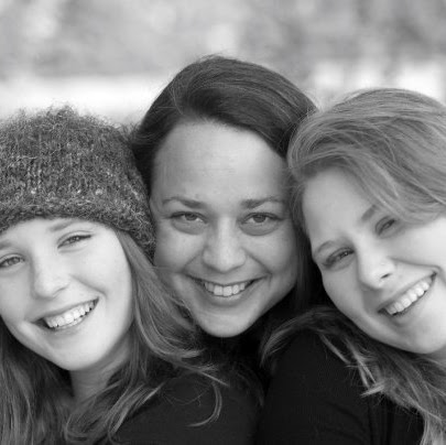 Robin Christopher Photo 42