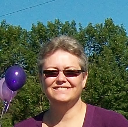 Linda Robbins Photo 23