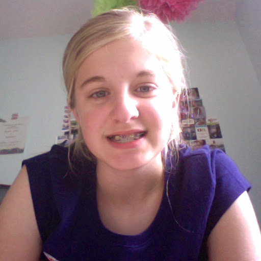 Brooke Taylor Photo 43