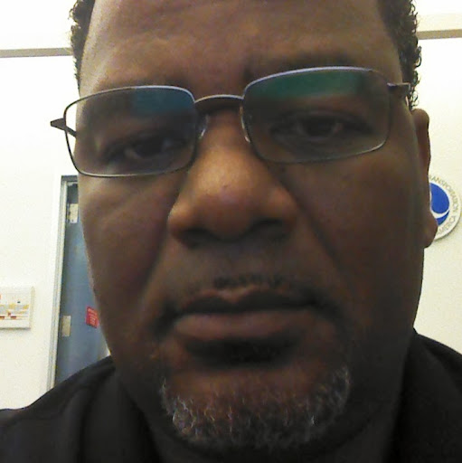 Shawn Williams Photo 16