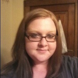 Laura Pierce Photo 22