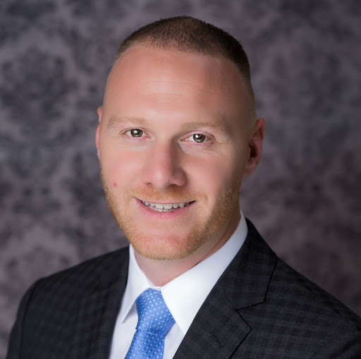 Gordon Lewis Photo 32