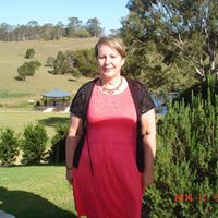 Suzanne Henderson Photo 21