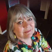 Michele Savage Photo 17