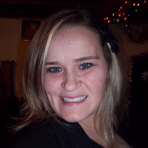Kelly Cole Photo 38