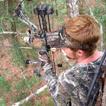 Sam Ellison Photo 15