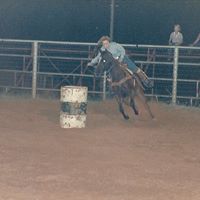 Alicia Redding Photo 26