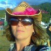 Jennifer Speer Photo 28