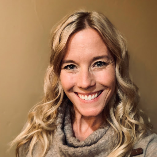 Megan Blevins Photo 32