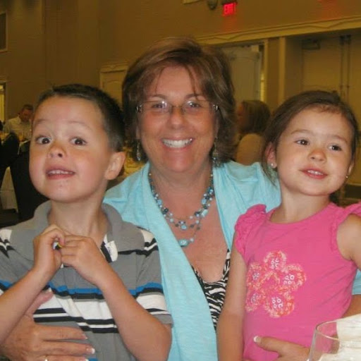 Karen Sanders Photo 18