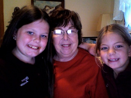 Diana Gordon Photo 15