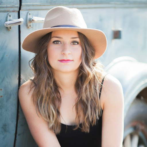 Sarah Brunson Photo 13