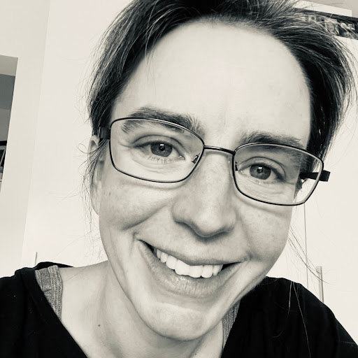 Jessica Mccutcheon Photo 9