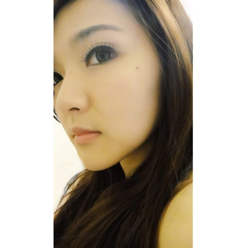 Janice Huang Photo 13