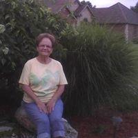 Pauline Thomas Photo 20
