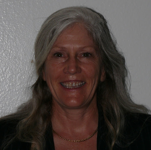 Julie Butler Photo 30