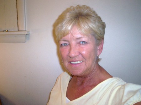 Linda Morton Photo 34