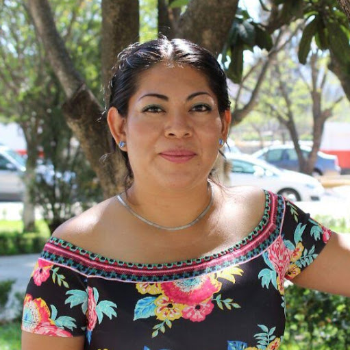 Ruth Vasquez Photo 34