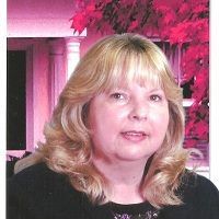 Barbara Daniel Photo 17