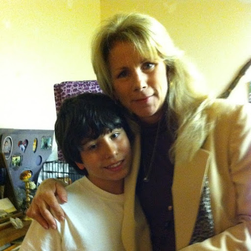 Lori Gallagher Photo 13