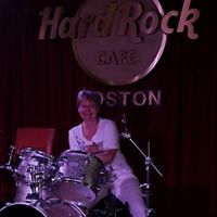 Kirsten Walter Photo 29