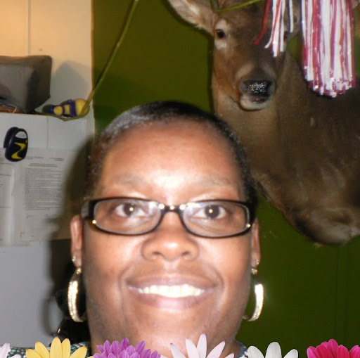 Sandra Moon Photo 31