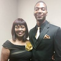 Michael Lindsay Photo 20